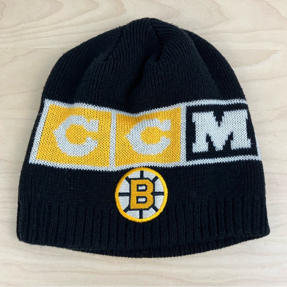 CCM Boston Bruins NHL Winter Beanie Hat Black & Yellow Logo OSFA